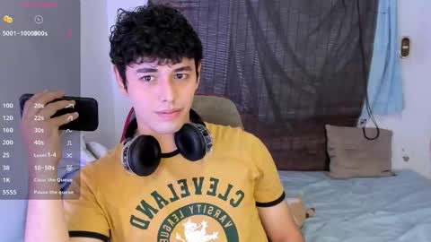 xhan online show from 11/18/25, 06:01