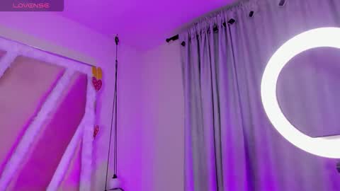 Snapshot of xhinata_hyugaxx chatting on 02/26/26, 11:59 hinata online show from 02/26/26, 11:59