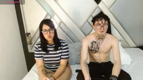 Snapshot of xhotdesire_fx chatting on 03/08/25, 05:59 Marco and Veronica online show from 03/08/25, 05:59