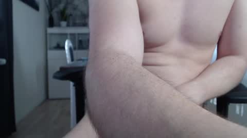 Snapshot of xhotfanx chatting on 03/08/25, 10:32 xhotfanx online show from 03/08/25, 10:32