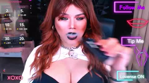 Snapshot of xhugeharleyselfsuckerx chatting on 10/31/25, 07:26 xHUGECOCKTILLCUMX online show from 10/31/25, 07:26