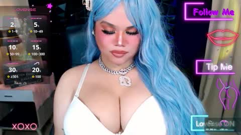 Snapshot of xhugeharleyselfsuckerx chatting on 11/15/25, 10:01 xHUGECOCKTILLCUMX online show from 11/15/25, 10:01