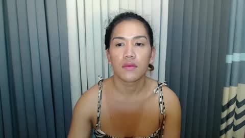 Snapshot of xhugejerkingtransx chatting on 03/02/25, 06:27 GWEN THOMPSON .......   online show from 03/02/25, 06:27