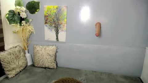 Snapshot of xhugejerkingtransx chatting on 03/09/25, 12:00 GWEN THOMPSON .......   online show from 03/09/25, 12:00