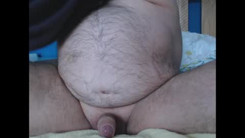 Snapshot of xhungover chatting on 05/17/26, 11:06 Xhungover online show from 05/17/26, 11:06