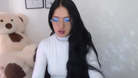 Xia online show from 09/24/25, 10:02