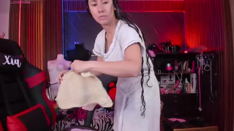 XiaQueen   I M online show from 05/19/26, 11:49