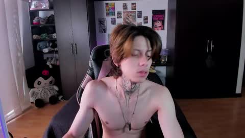 xIce Boy online show from 04/13/26, 01:05