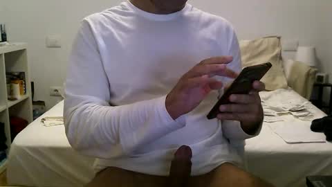 xicosensual online show from 10/28/25, 11:07