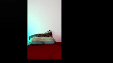 xilongbaby29 online show from 10/27/25, 03:21