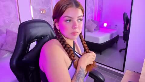Snapshot of ximena_dork chatting on 04/13/26, 07:41 X I M E N A online show from 04/13/26, 07:41