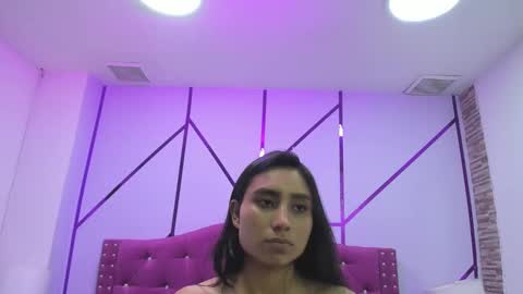 Snapshot of ximena_vasquez8 chatting on 02/04/25, 09:07 Xime online show from 02/04/25, 09:07