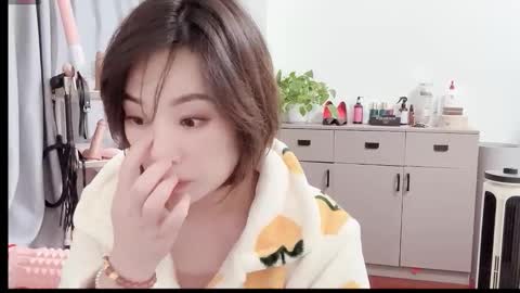 xinbao799322 online show from 12/21/25, 08:16