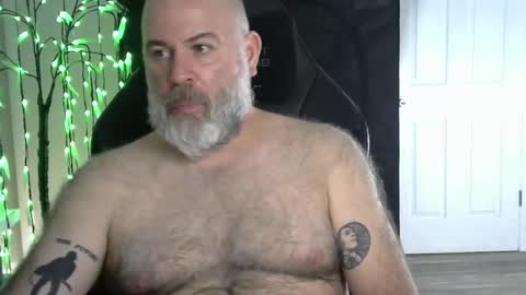 Snapshot of xjohnniex77 chatting on 03/03/26, 03:01 MrSlowBurn77 online show from 03/03/26, 03:01