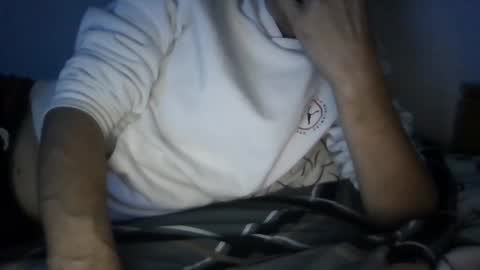 Snapshot of xjuskikinitx chatting on 09/11/25, 02:55 Justin online show from 09/11/25, 02:55