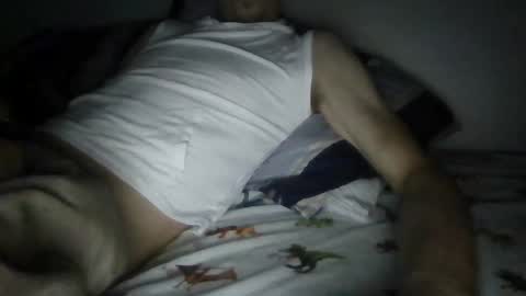 Snapshot of xjuskikinitx chatting on 10/22/25, 04:46 Justin online show from 10/22/25, 04:46