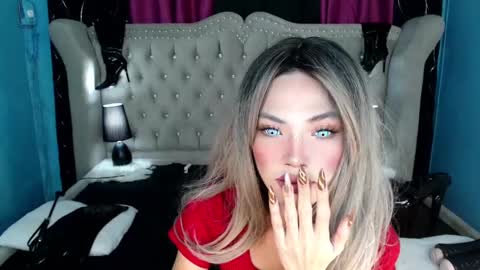 Snapshot of xkatarina69x chatting on 03/09/25, 12:53 Katarina online show from 03/09/25, 12:53