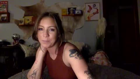 xLacyy online show from 10/22/25, 02:45