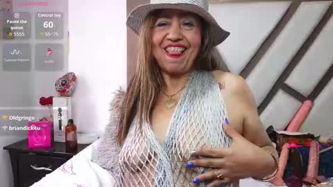 xladyluna online show from 02/24/26, 03:43