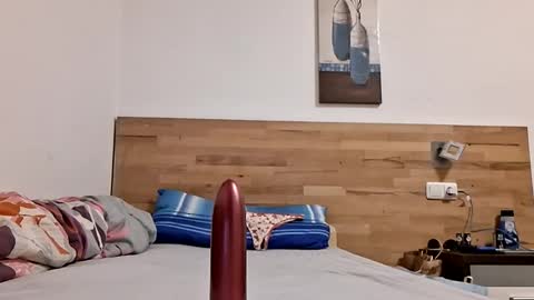 xleonardox88 online show from 04/01/26, 10:49