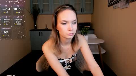 Snapshot of xlindamilfxx chatting on 11/27/25, 06:15 Linda online show from 11/27/25, 06:15