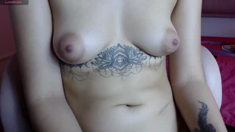 lunna online show from 12/03/24, 03:22