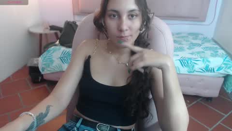 lunna online show from 02/13/25, 08:34