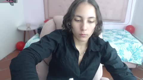 lunna online show from 02/15/25, 08:22