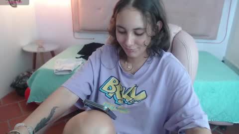 lunna online show from 02/20/25, 10:59