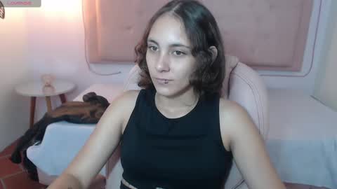 lunna online show from 03/12/25, 08:41