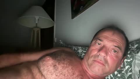 Snapshot of xman84752506 chatting on 01/12/25, 10:22 xman84752506 online show from 01/12/25, 10:22