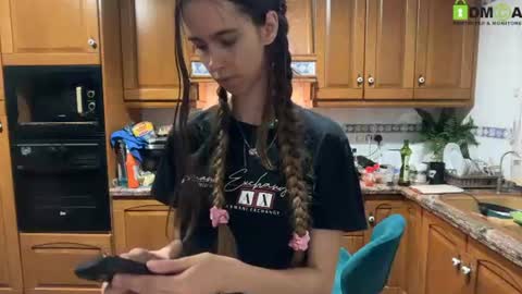 Extreme Couple online show from 06/09/26, 08:53