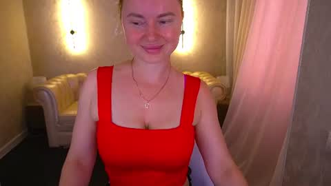 Monica online show from 07/04/26, 12:33