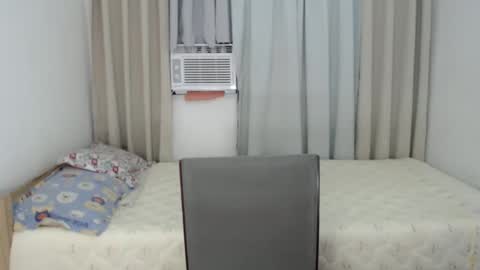 nathalie online show from 06/04/26, 04:02