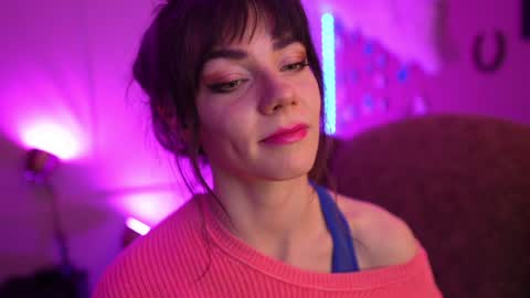 Snapshot of xobondaixo chatting on 12/17/24, 05:51 Bella Bondai online show from 12/17/24, 05:51