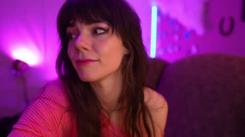 Snapshot of xobondaixo chatting on 12/18/24, 10:08 Bella Bondai online show from 12/18/24, 10:08