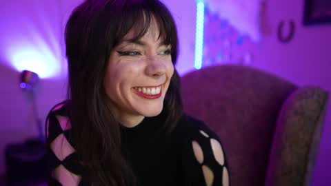 Snapshot of xobondaixo chatting on 01/12/25, 03:25 Bella Bondai online show from 01/12/25, 03:25