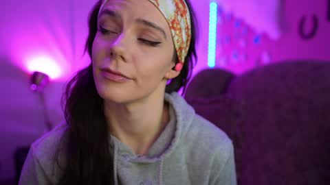 Snapshot of xobondaixo chatting on 01/17/25, 07:41 Bella Bondai online show from 01/17/25, 07:41