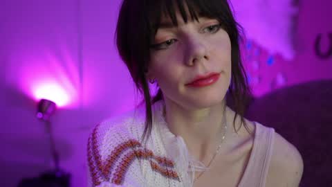 Snapshot of xobondaixo chatting on 01/18/25, 10:49 Bella Bondai online show from 01/18/25, 10:49