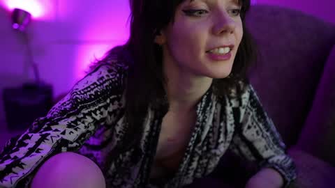 Snapshot of xobondaixo chatting on 01/28/25, 08:47 Bella Bondai online show from 01/28/25, 08:47