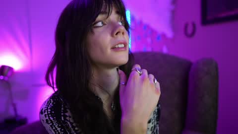 Snapshot of xobondaixo chatting on 01/29/25, 10:27 Bella Bondai online show from 01/29/25, 10:27