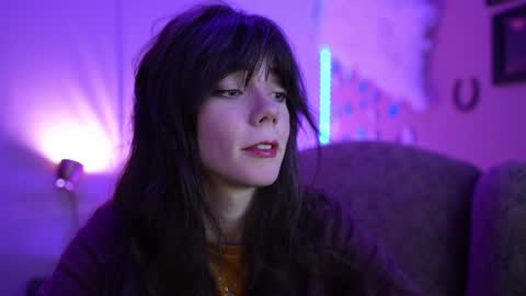 Snapshot of xobondaixo chatting on 02/04/25, 11:05 Bella Bondai online show from 02/04/25, 11:05