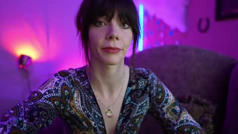 Snapshot of xobondaixo chatting on 02/09/25, 06:01 Bella Bondai online show from 02/09/25, 06:01