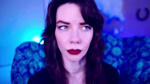 Snapshot of xobondaixo chatting on 10/18/25, 02:18 Bella Bondai online show from 10/18/25, 02:18