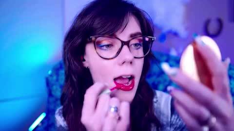 Snapshot of xobondaixo chatting on 11/09/25, 02:32 Bella Bondai online show from 11/09/25, 02:32