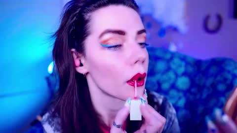 Snapshot of xobondaixo chatting on 11/11/25, 03:17 Bella Bondai online show from 11/11/25, 03:17