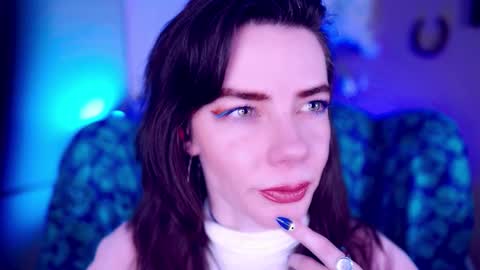 Snapshot of xobondaixo chatting on 12/17/25, 04:18 Bella Bondai online show from 12/17/25, 04:18