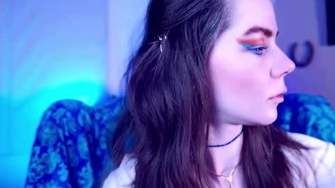 Bella Bondai online show from 03/22/26, 08:29