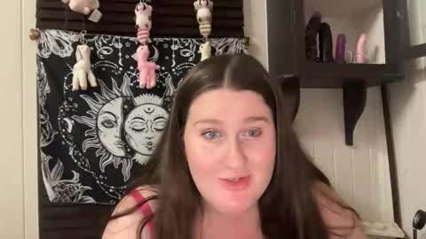 xopeachybaby online show from 06/10/26, 10:36