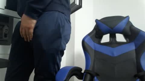 Snapshot of xoxopum chatting on 01/09/26, 06:42 xoxopum online show from 01/09/26, 06:42